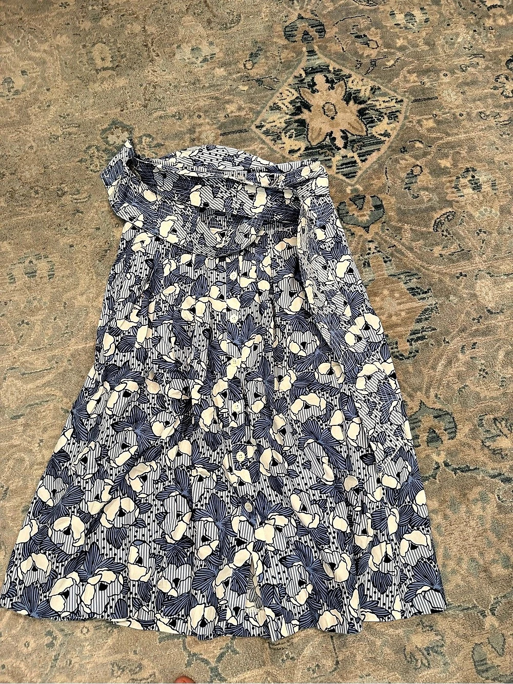 Veronica Beard Hazel Skirt Floral Midi Blue & White Size 0
